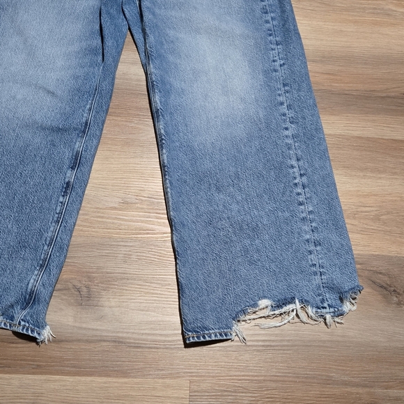American Eagle Super High Rise Baggy Wide Leg Raw Hem Jeans Size 16 Short - Picture 6 of 16